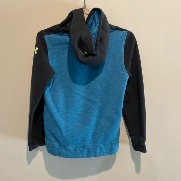 Boys Under Armour hoodie - Picture 2 of 2